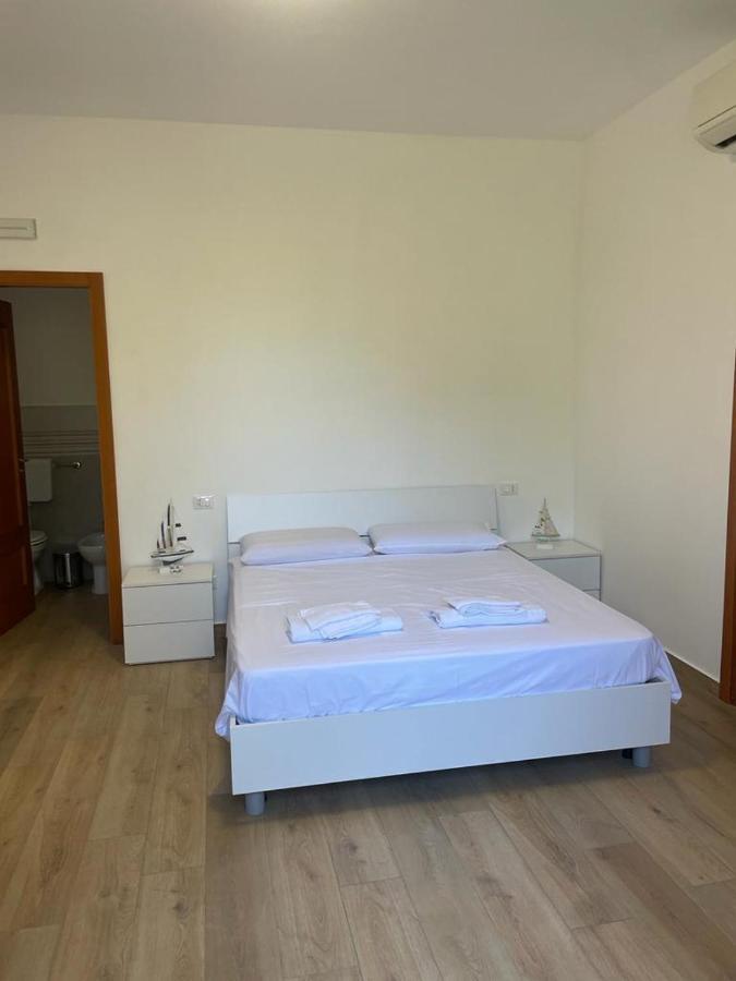 Dal Barone Bed and Breakfast Capo dʼOrlando Exteriör bild